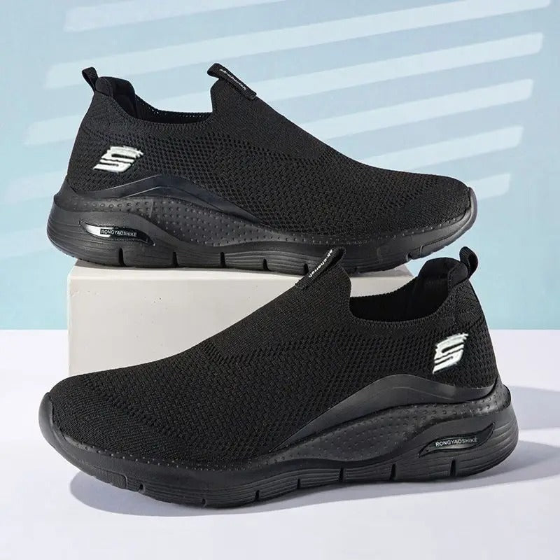 Lightweight Breathable Casual Sneaker Slip-on Lazy Walking Shoes