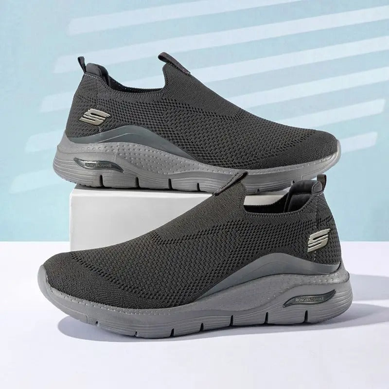 Lightweight Breathable Casual Sneaker Slip-on Lazy Walking Shoes